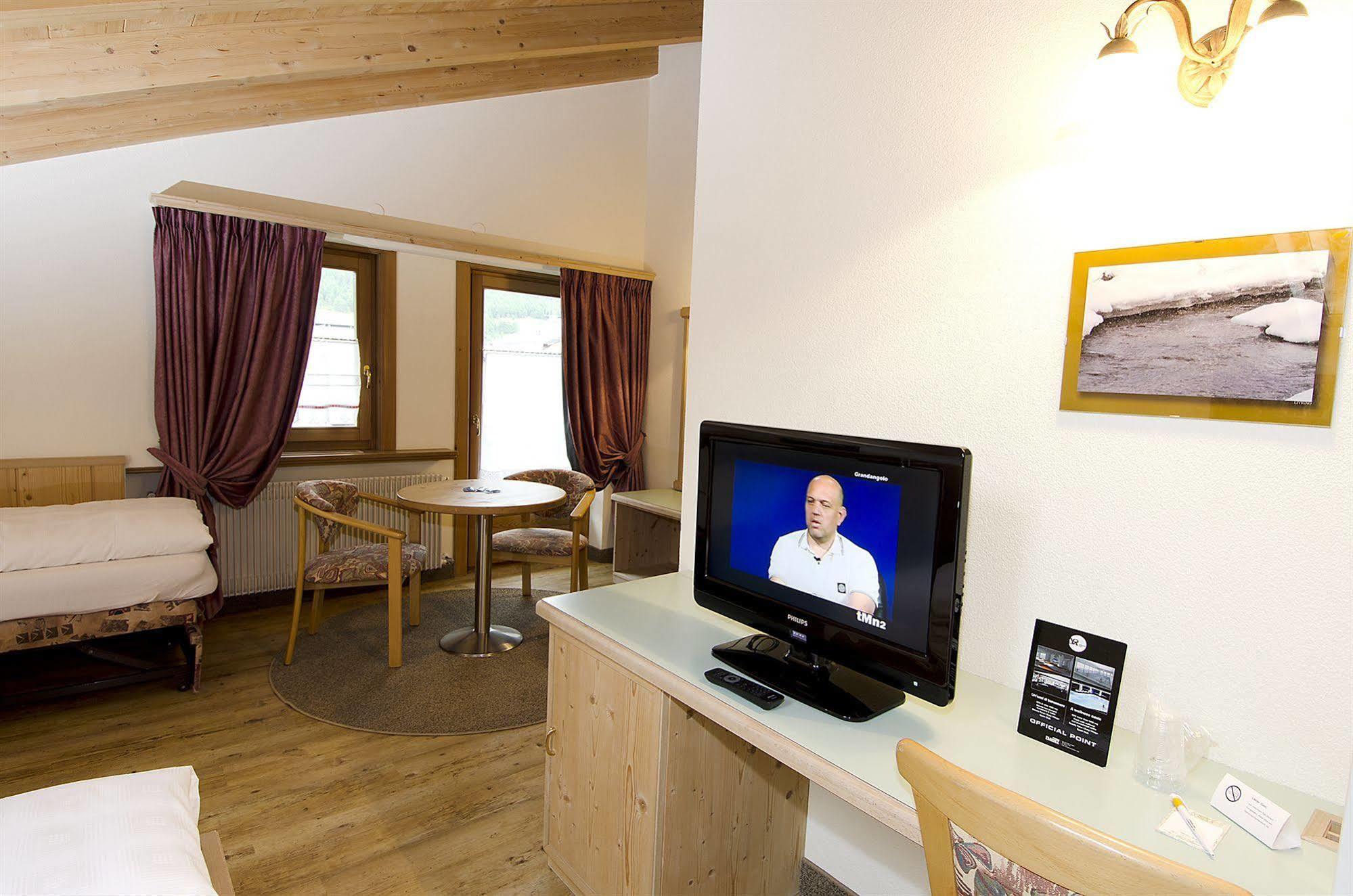 Hotel Daniela Livigno Exterior photo